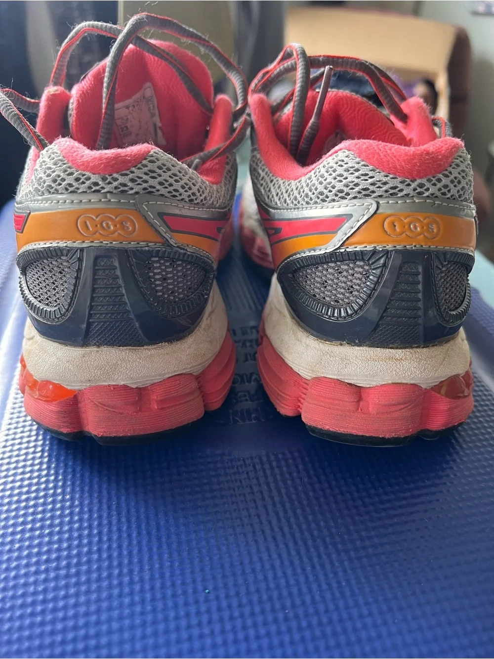 ASICS Gel Nimbus Women's Pink & Silver Running Shoes Size 7